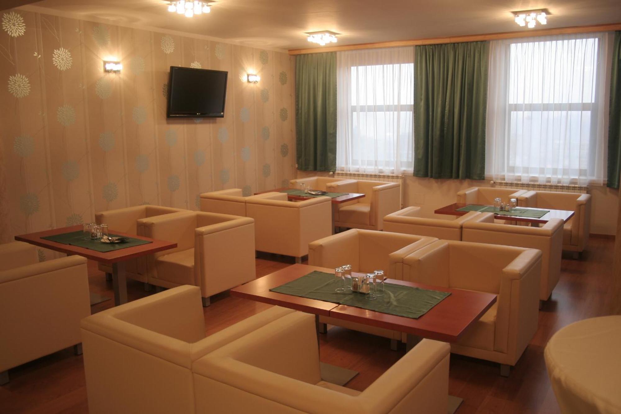 Interhotel Злин Экстерьер фото